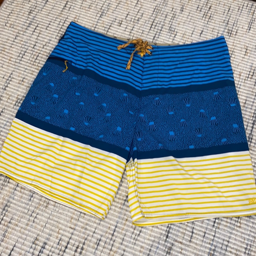 Patagonia board shorts 40 NWT